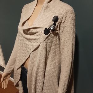 Venus Sweater (M)